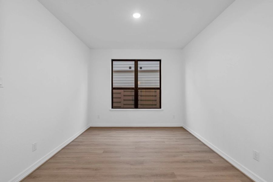 A versatile flex room offering endless possibilities within a refined, classic setting A versatile flex room offering endless possibilities within a refined, classic setting