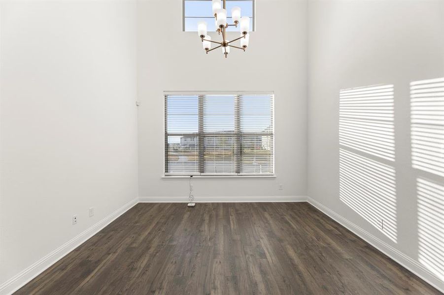 Harlan A @2526 Brunswick_Family Room 1