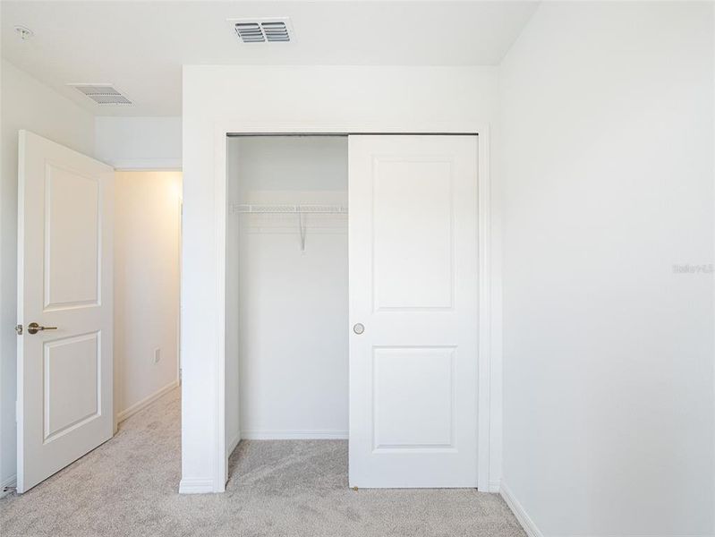 Spacious, unfurnished interior of a new home in , St. Cloud (Image 29).