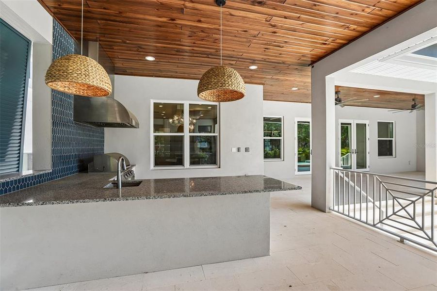 Exterior details and patio area of a home in , Tampa (Image 43).