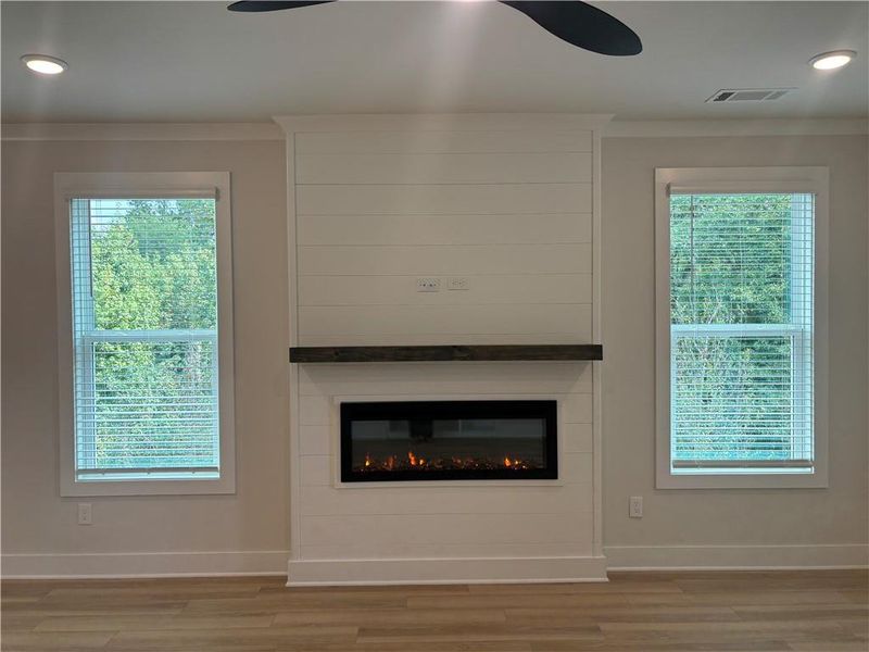 Image 75 of a home in .