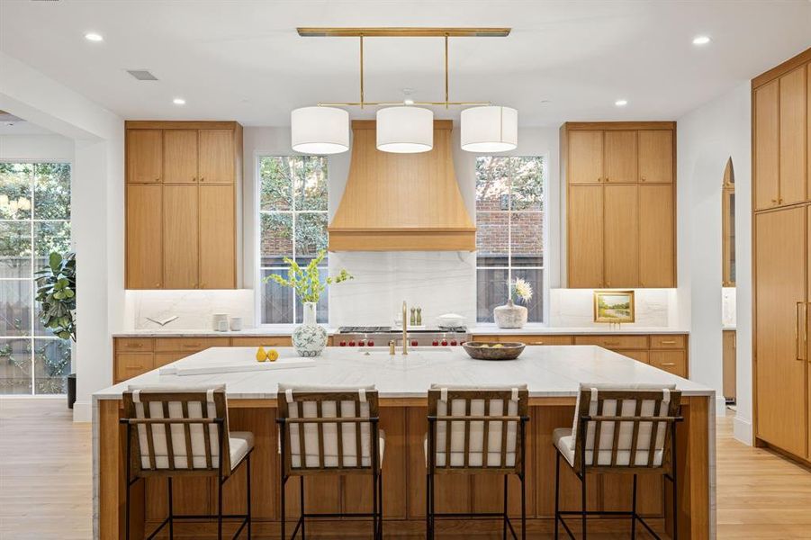 Furnished interior view inside a new home in Highland Park, Dallas (Image 13).