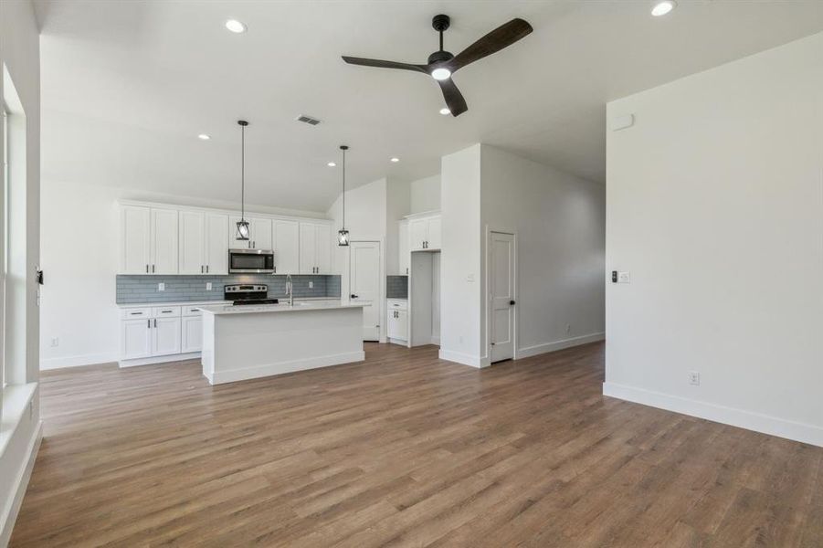 Spacious, unfurnished interior of a new home in , Greenville (Image 14). Spacious, unfurnished interior of a new home in , Greenville (Image 14).