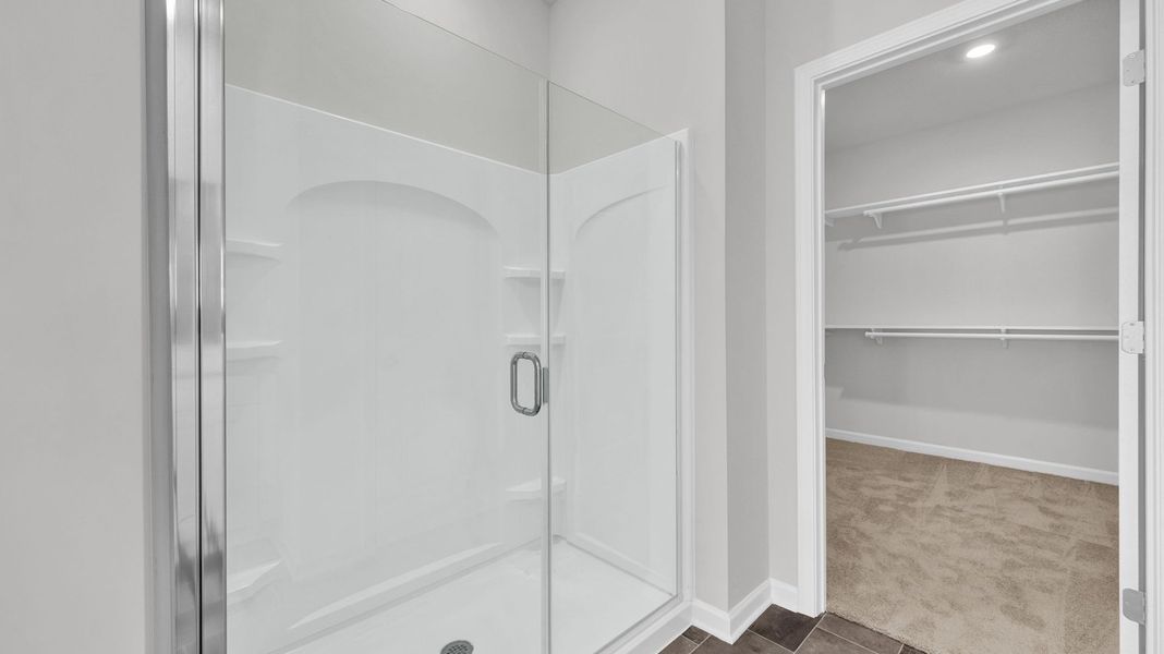 Spacious, unfurnished interior of a new home in Shiloh Springs, Jackson (Image 33).