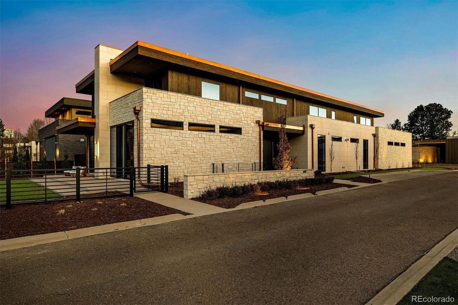 Image 37 of a home in .