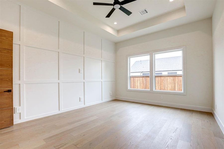 Spacious, unfurnished interior of a new home in , Keller (Image 28).