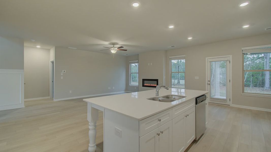 Representative furnished interior of a home built from the Meridian II by DRB Homes in Everson, Snellville (Image 13). Representative furnished interior of a home built from the Meridian II by DRB Homes in Everson, Snellville (Image 13).