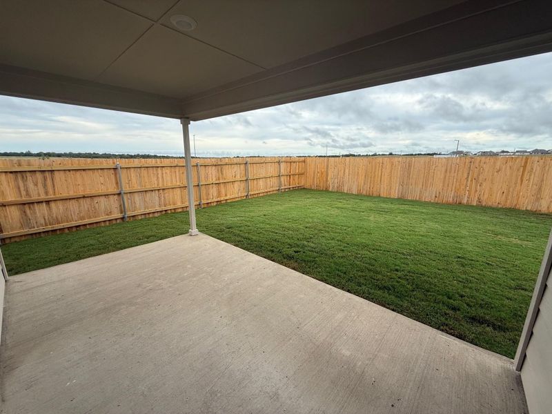Spacious, unfurnished interior of a new home in Southern Pointe, College Station (Image 7). Spacious, unfurnished interior of a new home in Southern Pointe, College Station (Image 7).