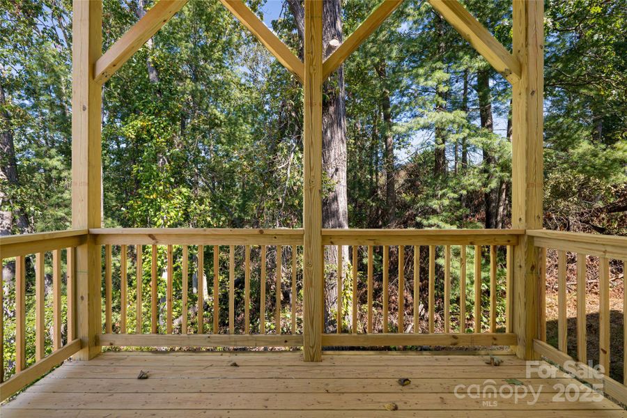 Spacious, unfurnished interior of a new home in , Asheville (Image 27). Spacious, unfurnished interior of a new home in , Asheville (Image 27).