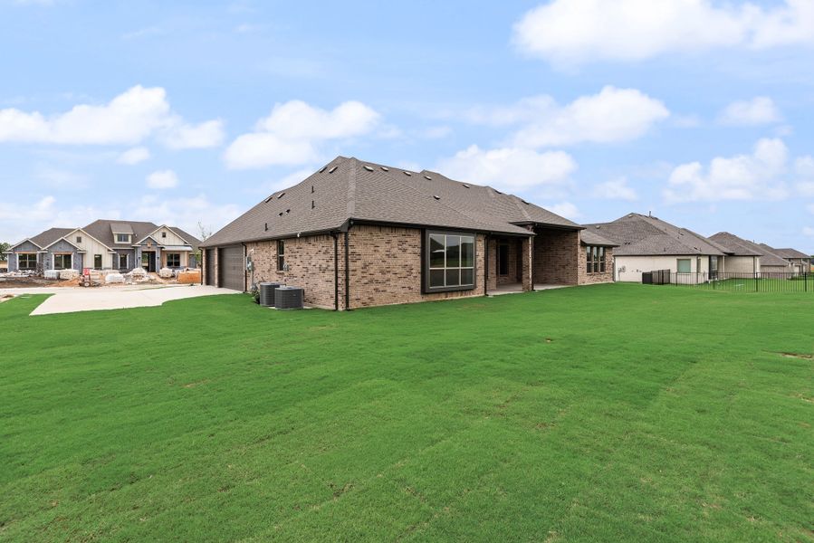 Exterior details and patio area of a home in Paloma Ranch, New Fairview (Image 4).