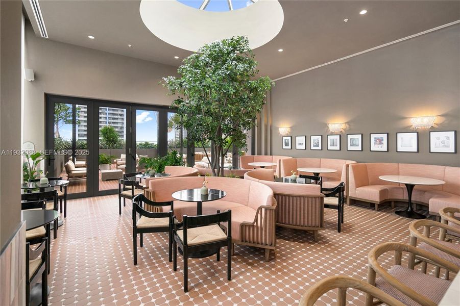 Community amenities in , Miami (Image 50). Community amenities in , Miami (Image 50).