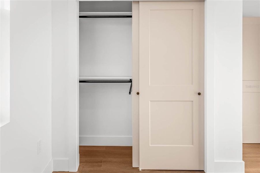 Image 33 of a home in .