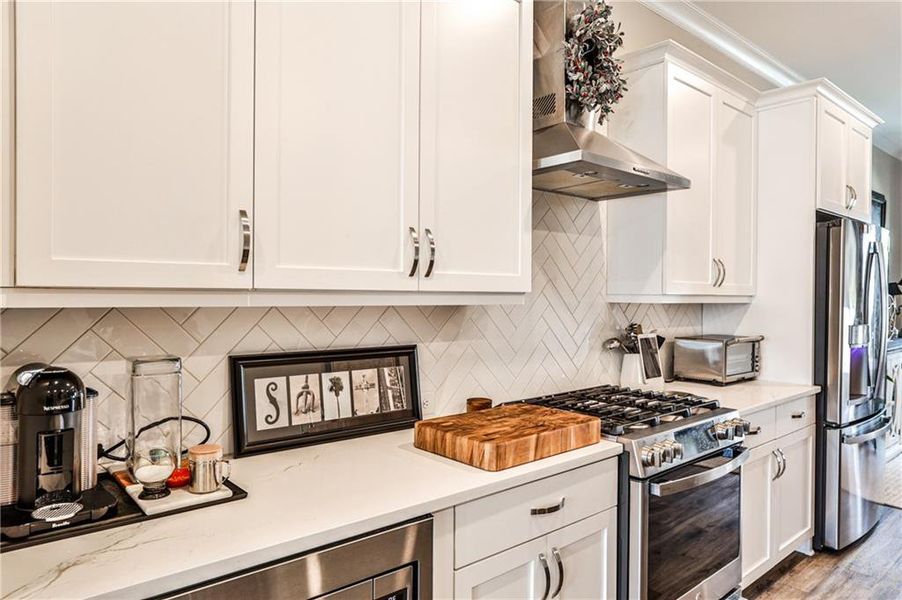 Furnished interior view inside a new home in Waterside Condos, Peachtree Corners (Image 23).