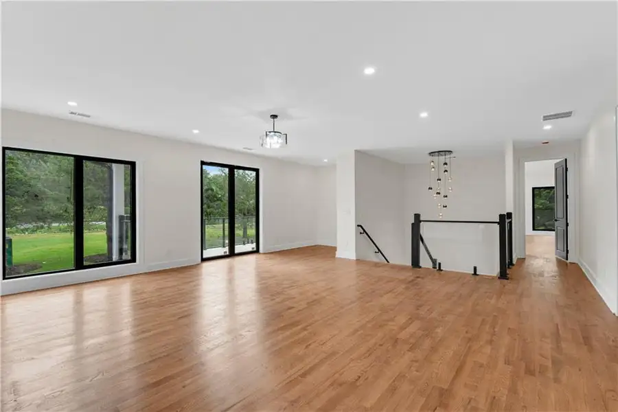 Spacious, unfurnished interior of a new home in , Marietta (Image 27). Spacious, unfurnished interior of a new home in , Marietta (Image 27).