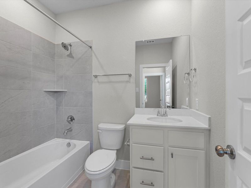 Furnished interior view inside a new home in Garden Glen at Clopton Farms, Montgomery (Image 6).