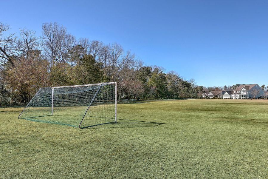 Image 51 of a home in The Ponds. Image 51 of a home in The Ponds.
