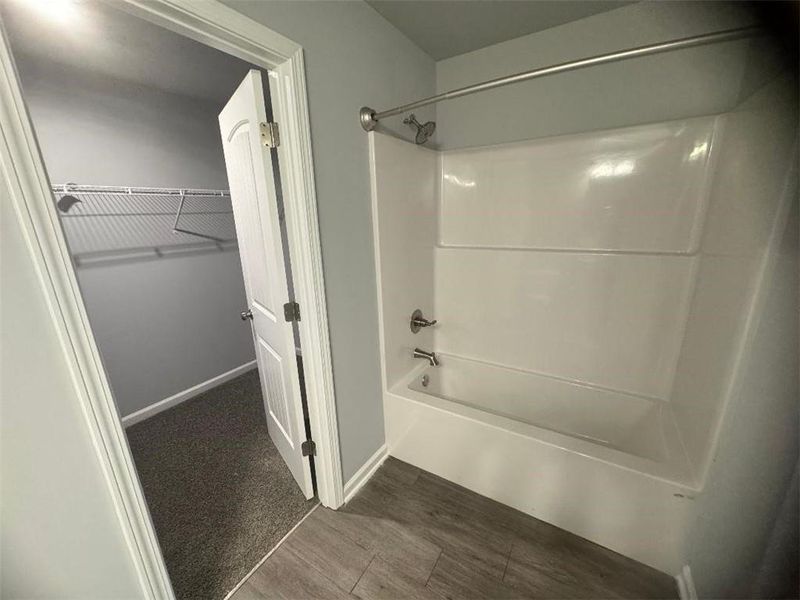 Spacious, unfurnished interior of a new home in , Eastanollee (Image 70). Spacious, unfurnished interior of a new home in , Eastanollee (Image 70).
