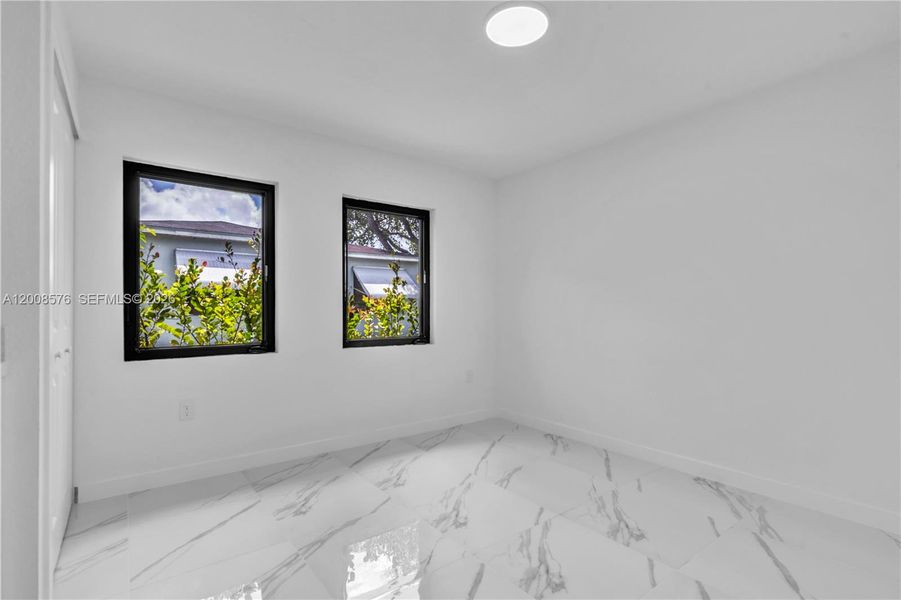 Spacious, unfurnished interior of a new home in , Homestead (Image 30).