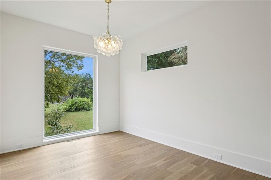 Spacious, unfurnished interior of a new home in , Atlanta (Image 21).