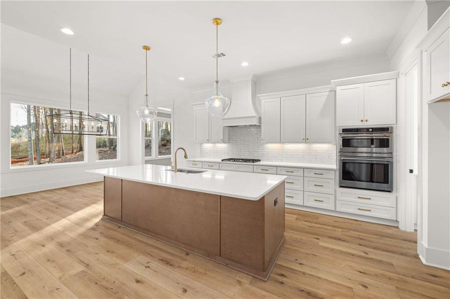Furnished interior view inside a new home in , Jefferson (Image 40).