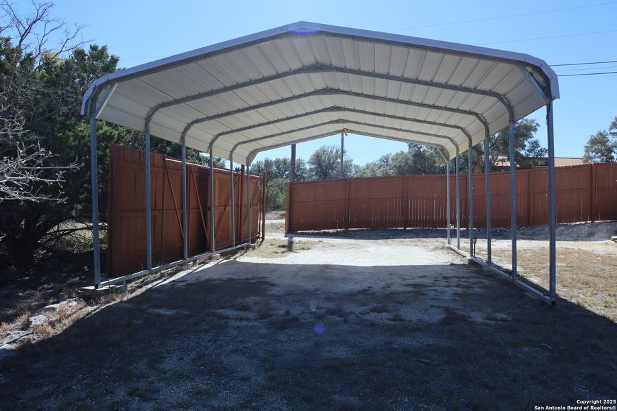 Image 30 of a home in .