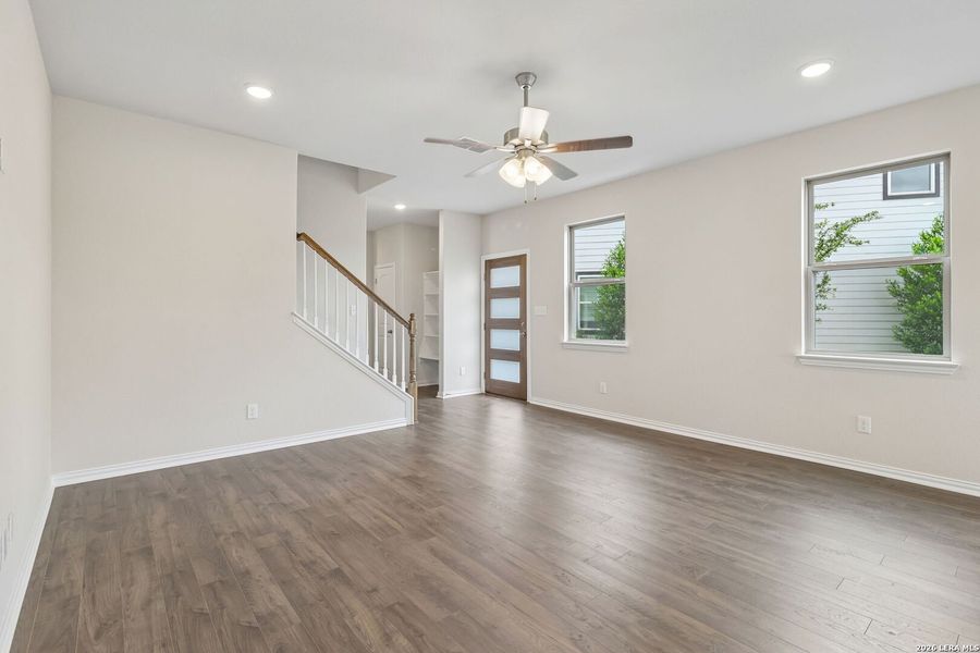 Spacious, unfurnished interior of a new home in Casinas at Gruene, New Braunfels (Image 28). Spacious, unfurnished interior of a new home in Casinas at Gruene, New Braunfels (Image 28).