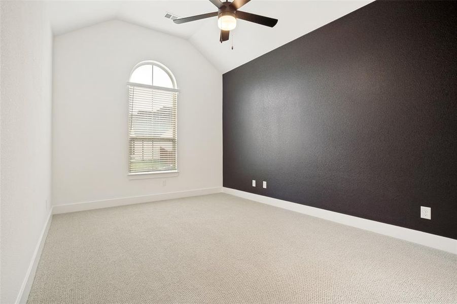 Spacious, unfurnished interior of a new home in Wildflower Ranch, Justin (Image 20).
