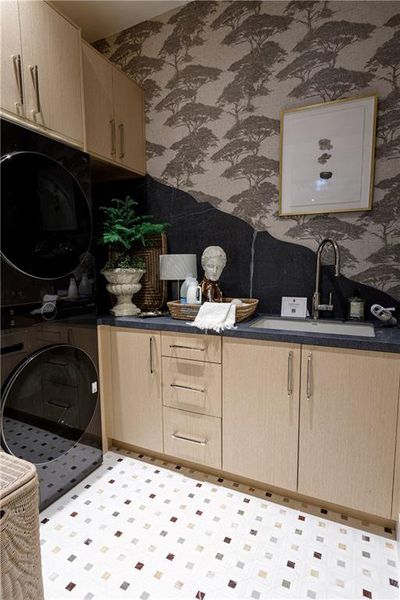 Furnished interior view inside a new home in , Atlanta (Image 8).