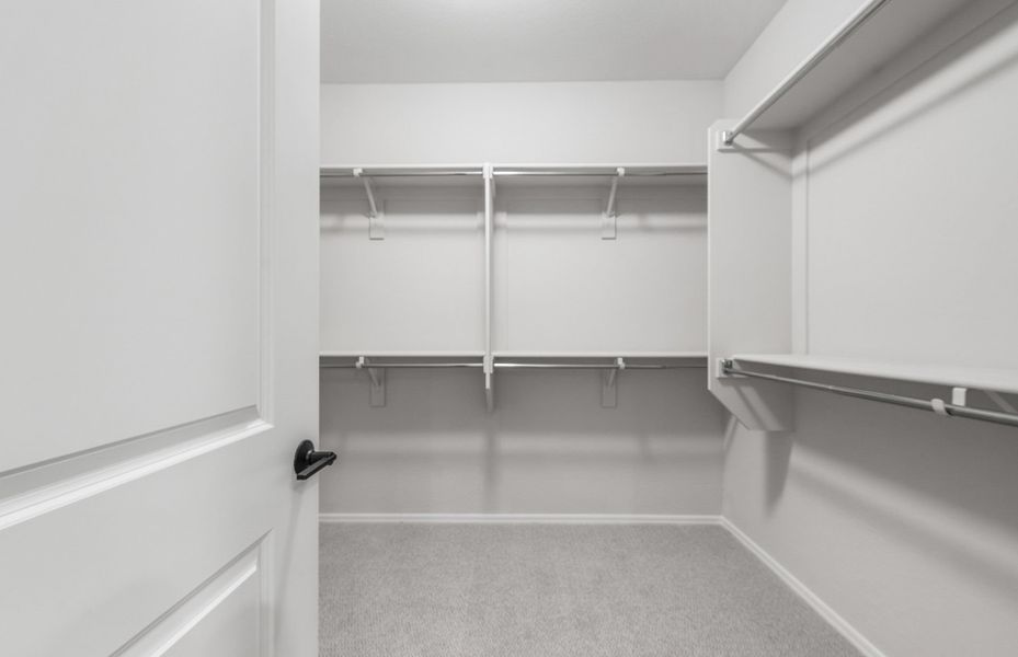Spacious, unfurnished interior of a new home in Sun City Festival, Buckeye (Image 26).