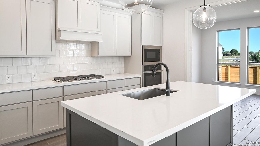 Furnished interior view inside a new home in Solms Landing 45', New Braunfels (Image 10).