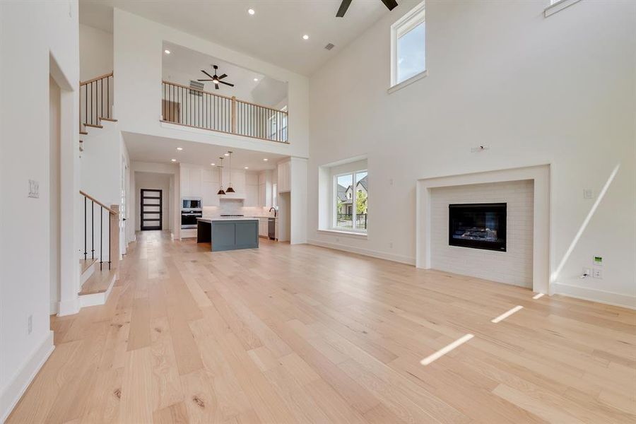 Spacious, unfurnished interior of a new home in Estates at Rockhill, Frisco (Image 25).