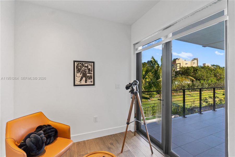 Image 96 of a home in .