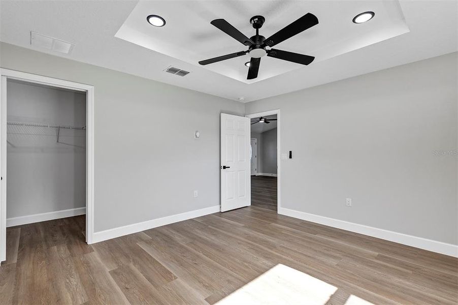 Spacious, unfurnished interior of a new home in , Dunnellon (Image 30). Spacious, unfurnished interior of a new home in , Dunnellon (Image 30).