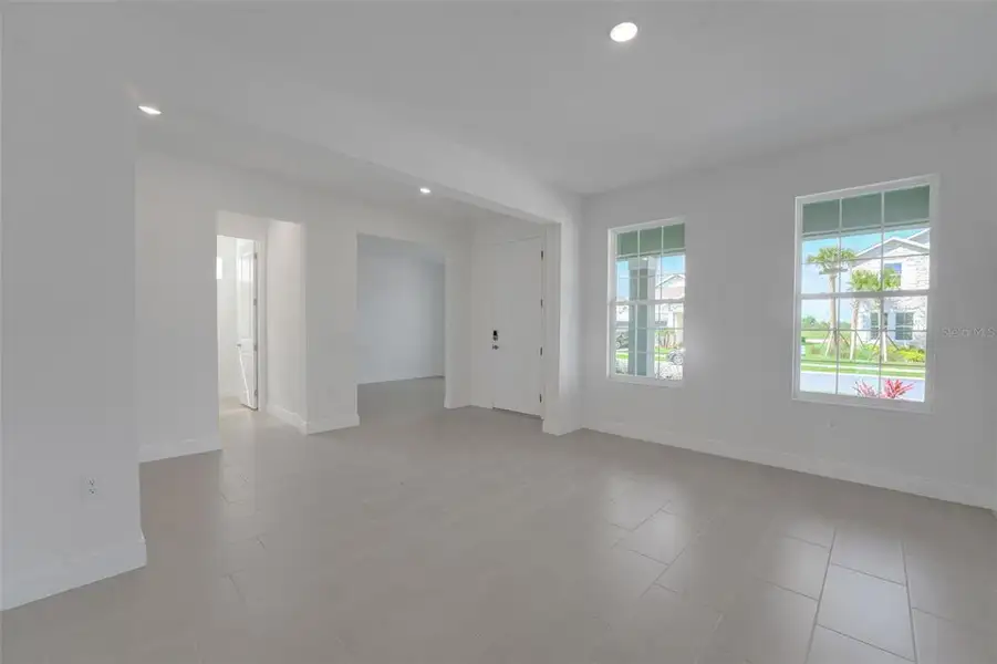 Spacious, unfurnished interior of a new home in Seaire, Parrish (Image 21). Spacious, unfurnished interior of a new home in Seaire, Parrish (Image 21).