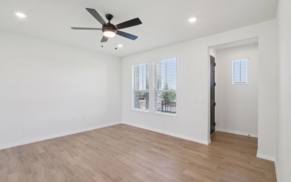 Spacious, unfurnished interior of a new home in Cottage at Kissing Tree, San Marcos (Image 12). Spacious, unfurnished interior of a new home in Cottage at Kissing Tree, San Marcos (Image 12).