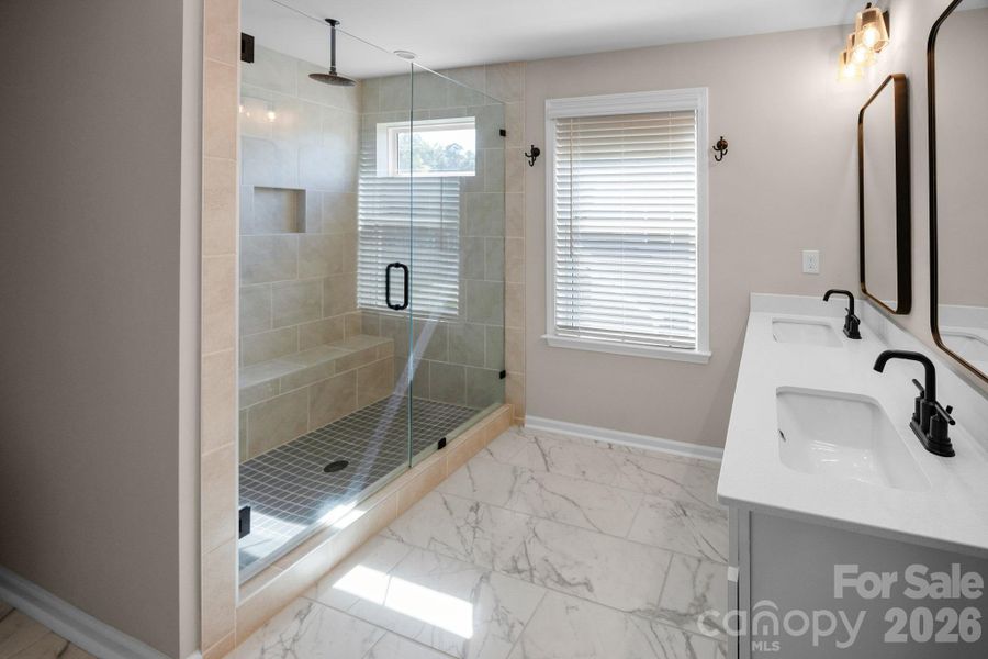 Image 42 of a home in .