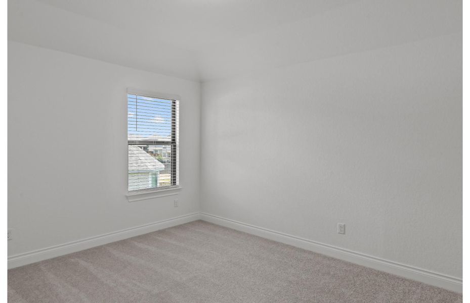 Additional Bedroom Additional Bedroom