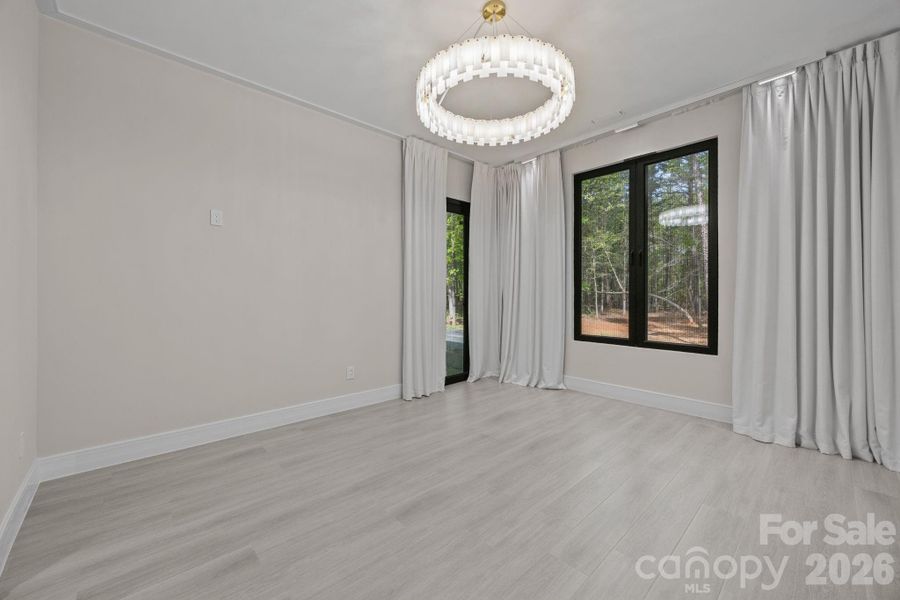 Spacious, unfurnished interior of a new home in , Charlotte (Image 23).