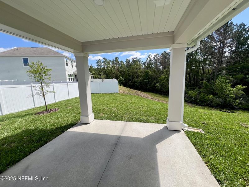 Exterior details and patio area of a home in , Jacksonville (Image 2).