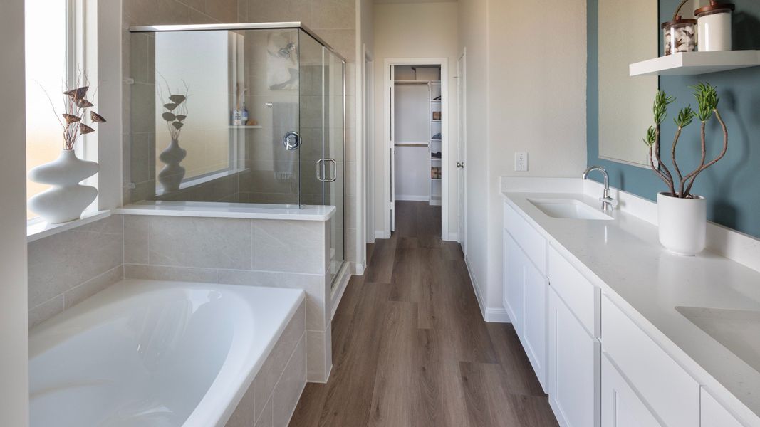 Representative furnished interior of a home built from the The Campbell by Legend Homes in Bluestem, Brookshire (Image 14). Representative furnished interior of a home built from the The Campbell by Legend Homes in Bluestem, Brookshire (Image 14).