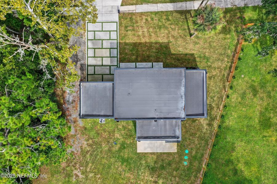 Image 66 of a home in .