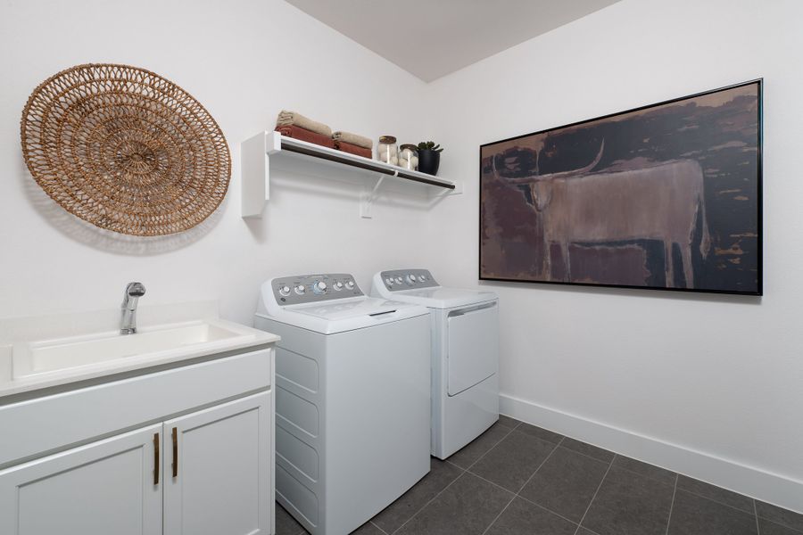 Representative furnished interior of a home built from the Savannah by Tri Pointe Homes in LaPrelle, Haslet (Image 15).
