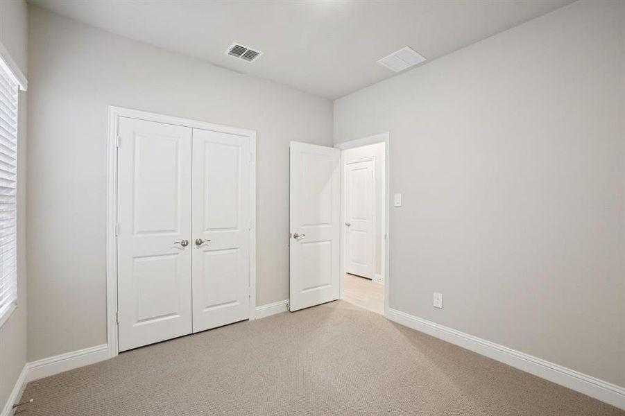 Spacious, unfurnished interior of a new home in Parks at Foster Crossing - Spring Series, Anna (Image 30).