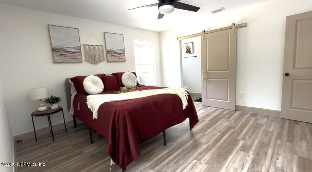 Furnished interior view inside a new home in , Jacksonville (Image 6).