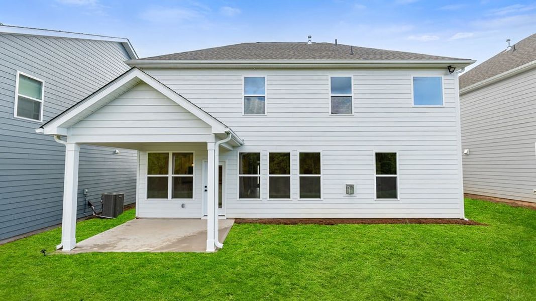 Exterior details and patio area of a home in Cottonwood Ridge, Piedmont (Image 22).