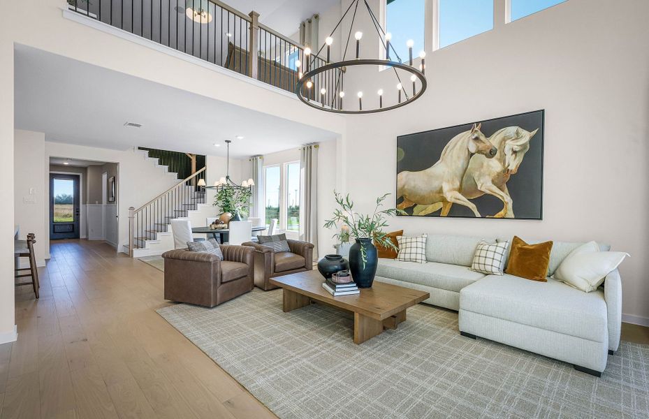 Representative furnished interior of a home built from the Sanford by Pulte Homes in Kuempel Farms, Pflugerville (Image 50).
