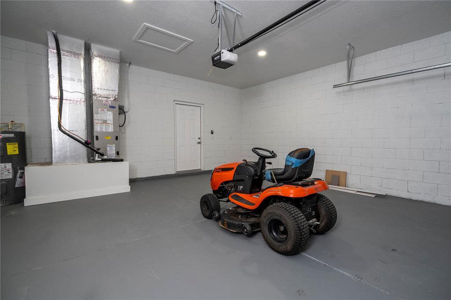 Image 38 of a home in .