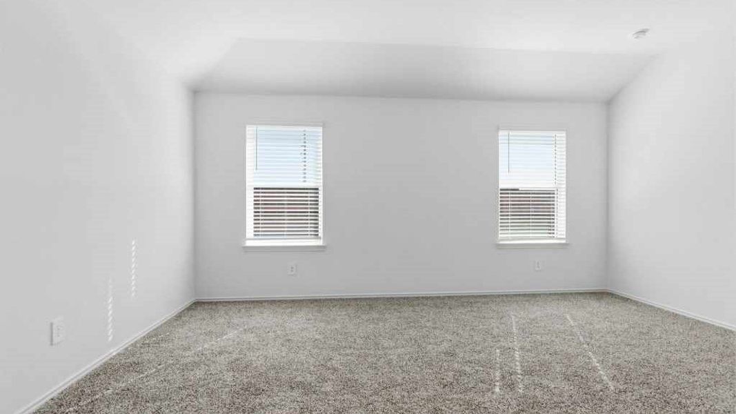 Spacious, unfurnished interior of a new home in Tamarron, Fulshear (Image 29).