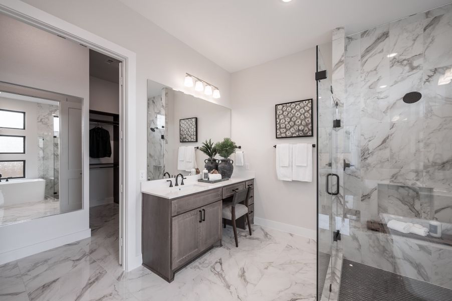 Representative furnished interior of a home built from the Carignan by Tri Pointe Homes in Sienna 80′, Missouri City (Image 37).