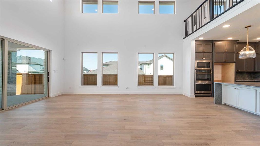 Spacious, unfurnished interior of a new home in Fields 50', Frisco (Image 15). Spacious, unfurnished interior of a new home in Fields 50', Frisco (Image 15).